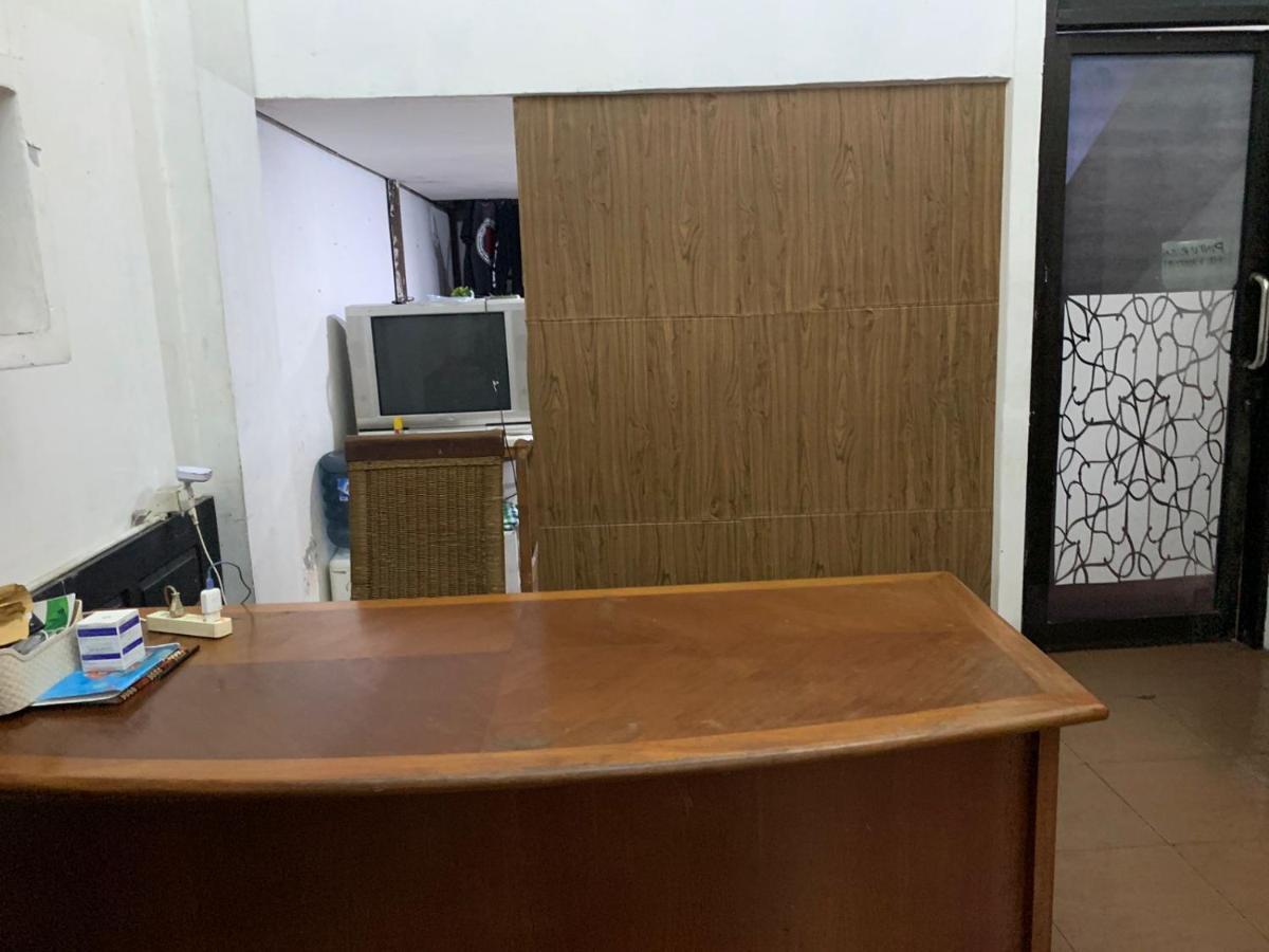 Oyo Life 92770 Cozy Puri 22 Hotel จาการ์ตา ภายนอก รูปภาพ